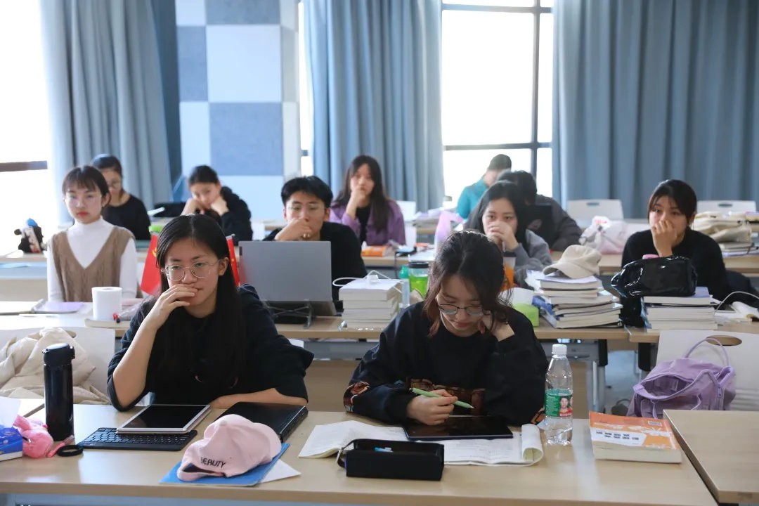 如何備考中傳攝影系