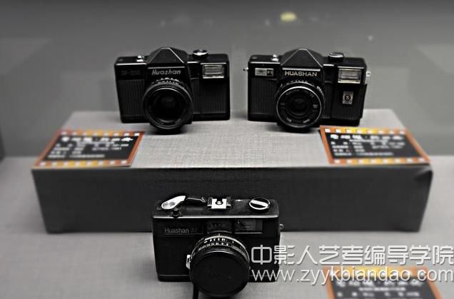 數(shù)碼相機(jī).jpg