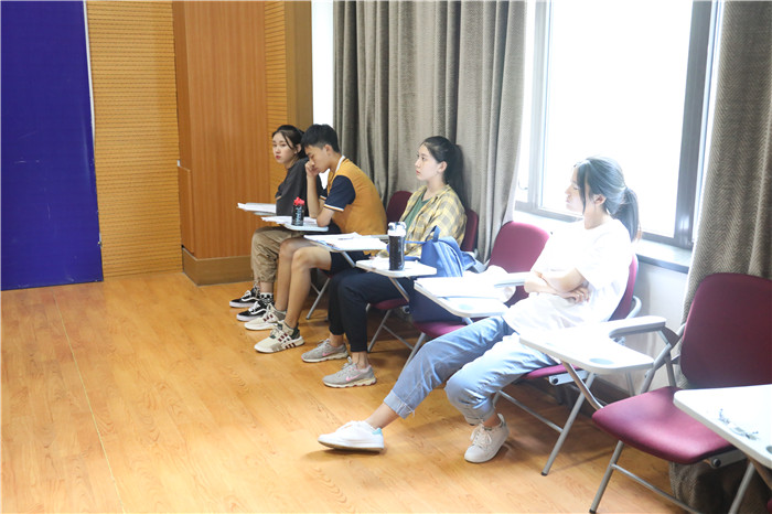 敘事散文寫作細節(jié)上要注意什么