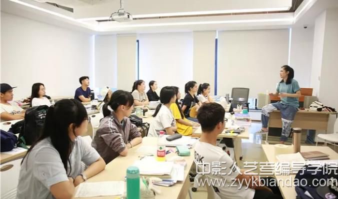 影視音樂中的人聲及其作用