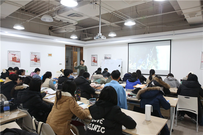 循規蹈矩是影視評論之常態？NO！“新”與“奇”才是吸引考官的關鍵！
