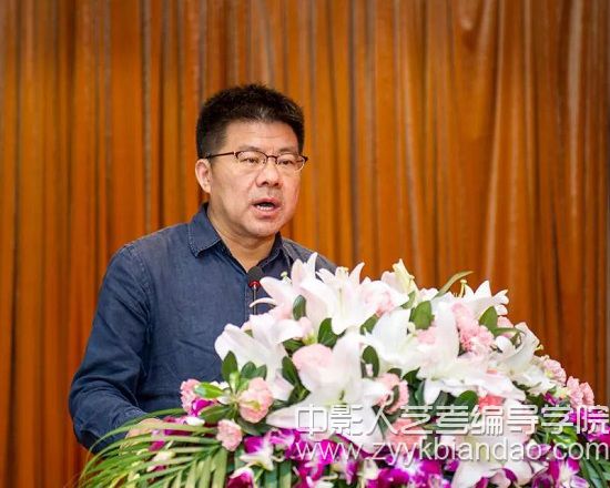 黃昌勇院長.jpg
