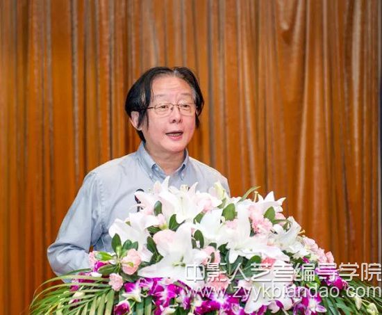 原中國國家話劇院副院長王曉鷹發表演講.jpg