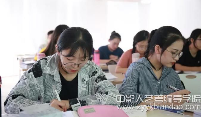 中影人編導課堂.jpg